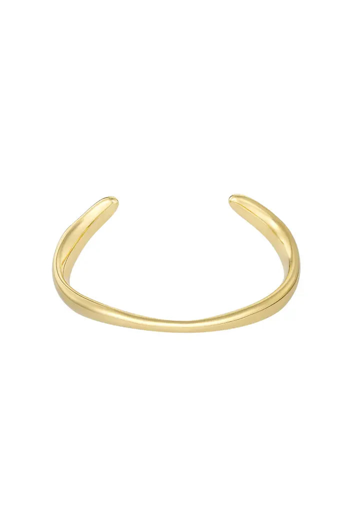 Bangle bracelet